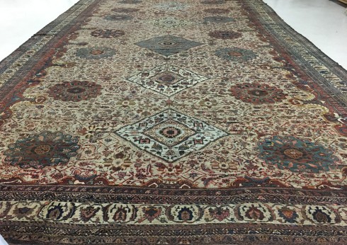 Kashkaie Rug