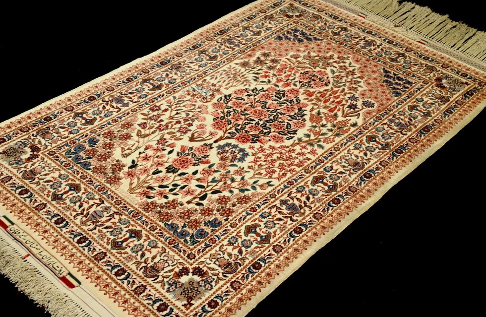 Isfahan Rug